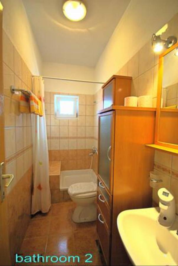 Apartment Martina Tucepi Ngoại thất bức ảnh