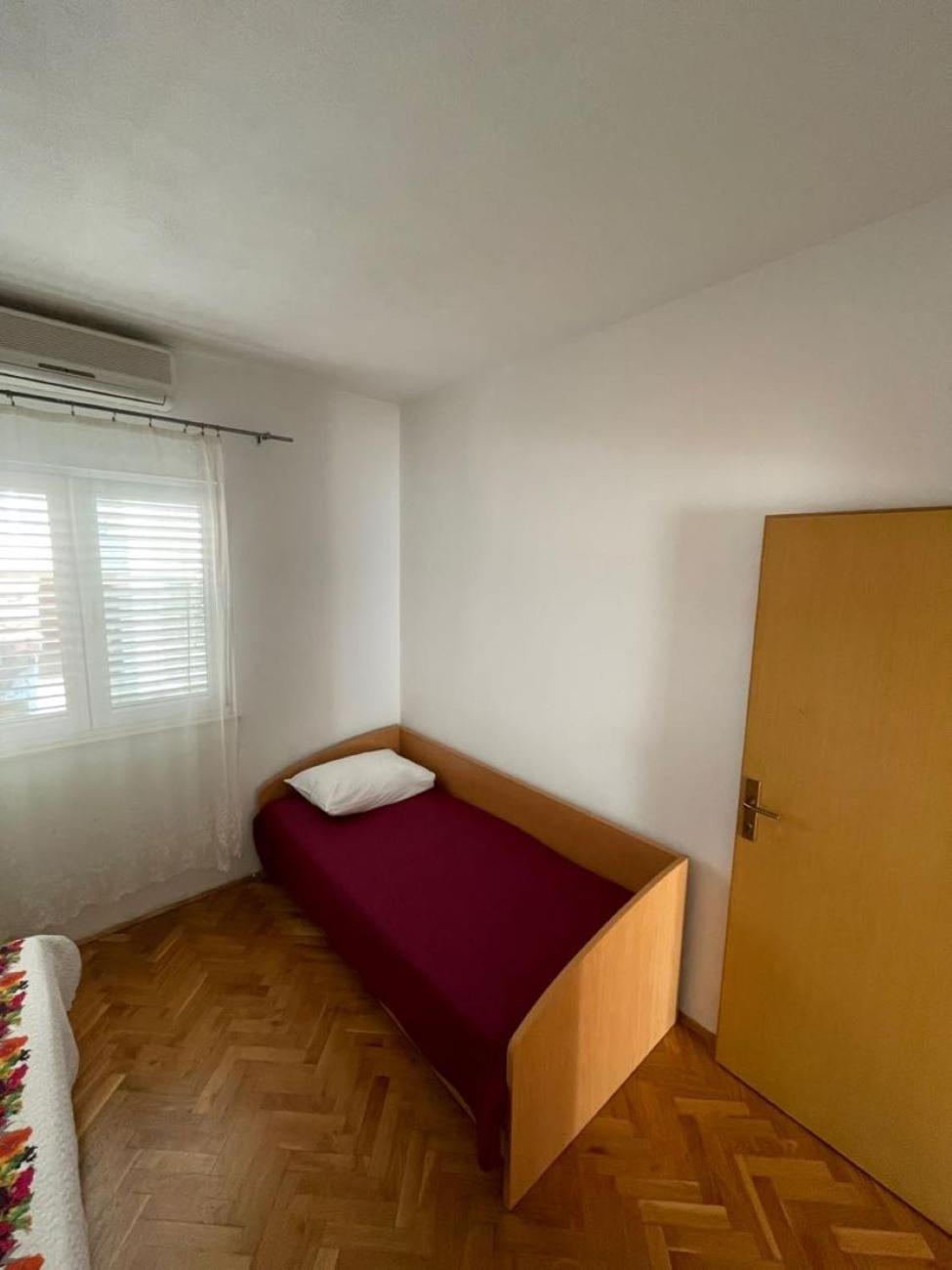 Apartment Martina Tucepi Ngoại thất bức ảnh